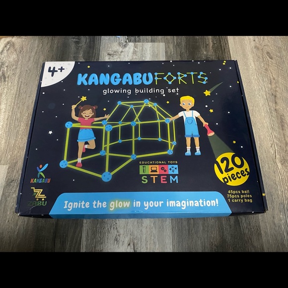 New Glow Fort Building Kit 120 Pieces STEM Learning Playhouse for Kids - Picture 6 of 6